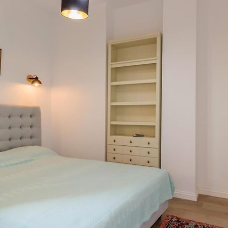 Inova Central Apartment Bucharest Exterior photo